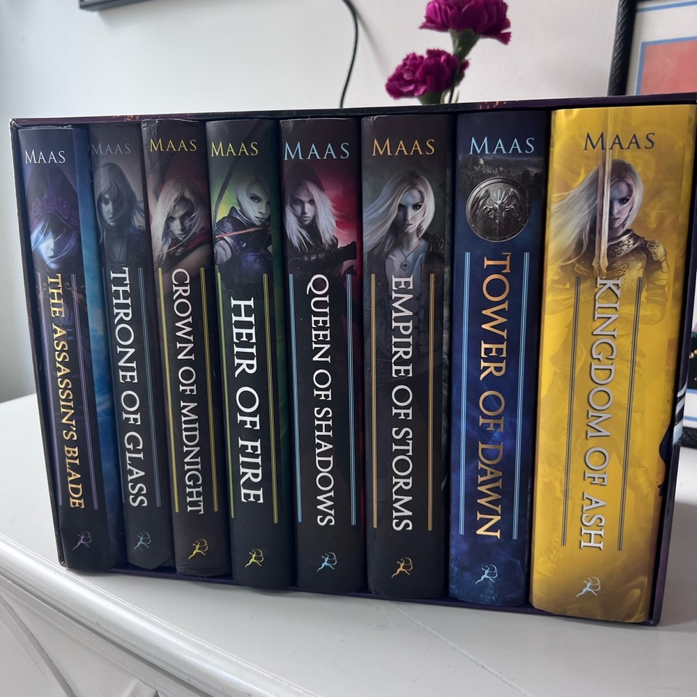 Throne of Glass Book Set